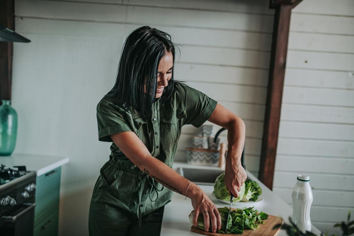 Transitioning to Plant-Based Dieting: Tips for a Smooth Change